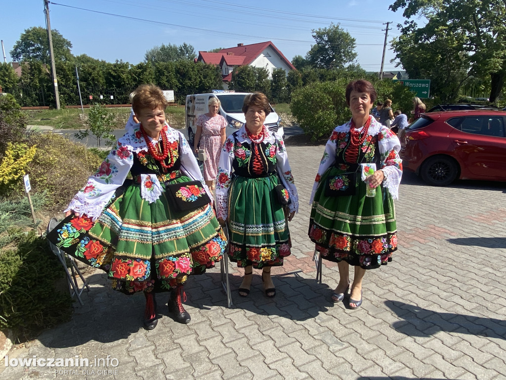 Bartłomiejki  w Domaniewicach.