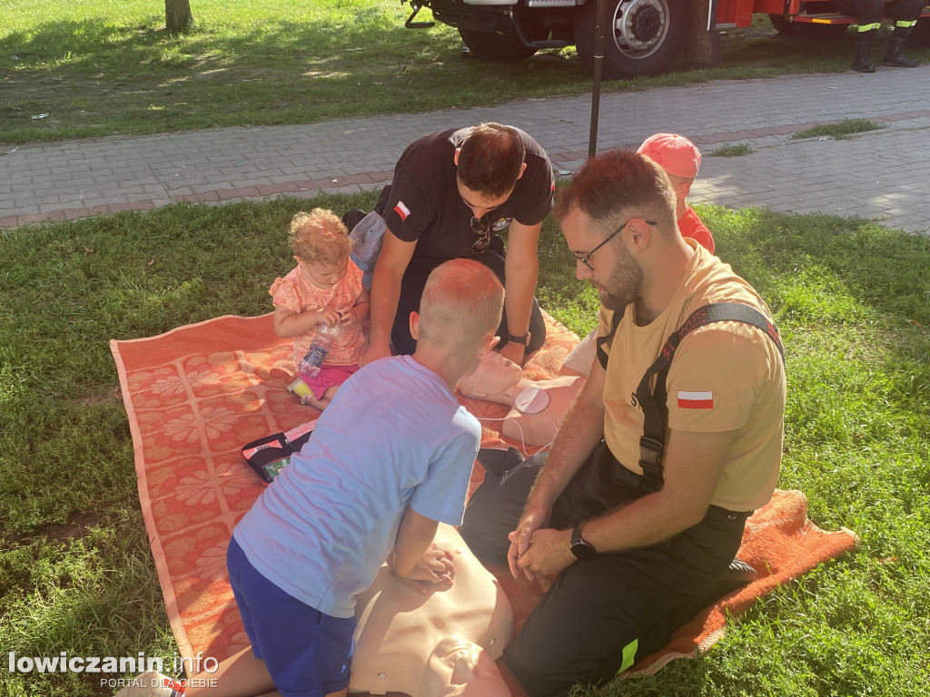 Piknik rodzinny na Os. Starzyńskiego w Łowiczu