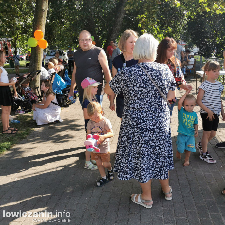Piknik rodzinny na Os. Starzyńskiego w Łowiczu