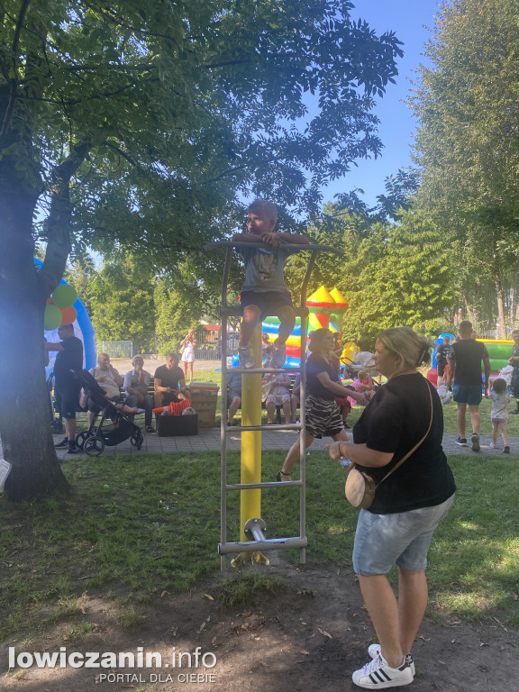 Piknik rodzinny na Os. Starzyńskiego w Łowiczu