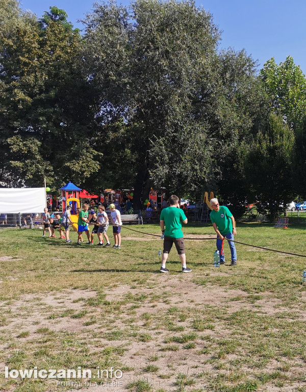 Piknik rodzinny na Os. Starzyńskiego w Łowiczu