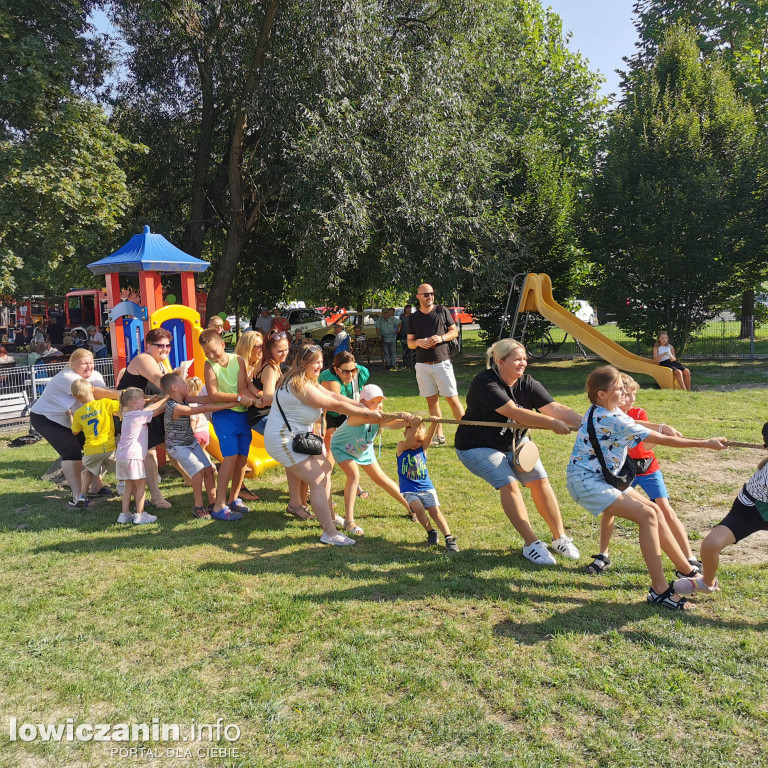 Piknik rodzinny na Os. Starzyńskiego w Łowiczu