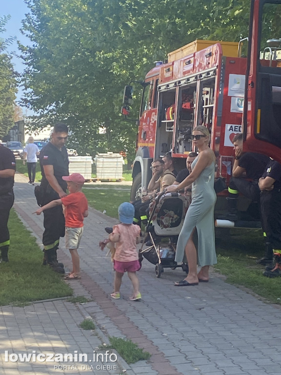 Piknik rodzinny na Os. Starzyńskiego w Łowiczu