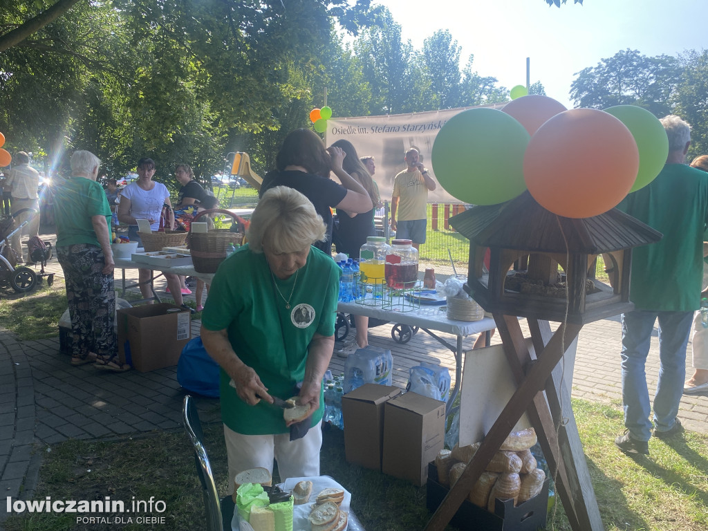 Piknik rodzinny na Os. Starzyńskiego w Łowiczu