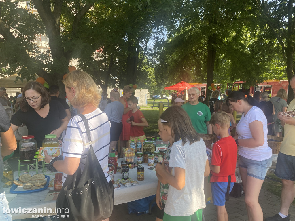 Piknik rodzinny na Os. Starzyńskiego w Łowiczu