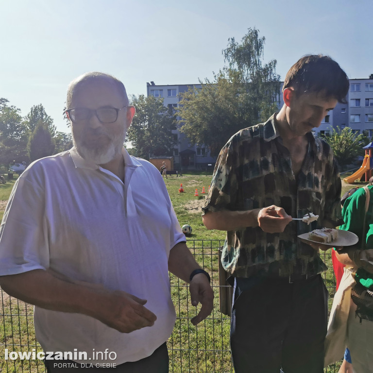 Piknik rodzinny na Os. Starzyńskiego w Łowiczu
