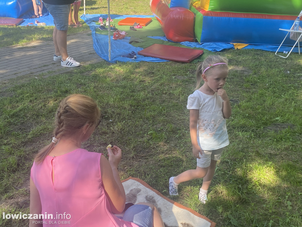 Piknik rodzinny na Os. Starzyńskiego w Łowiczu
