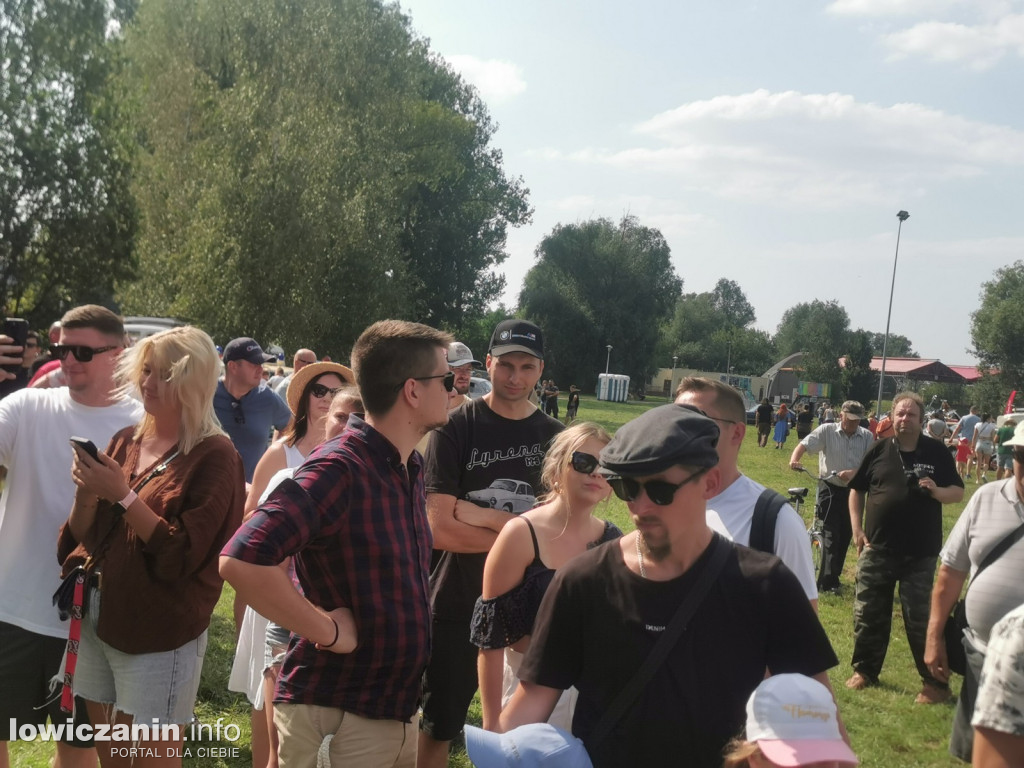 III Zlot Dawnej Motoryzacji na łowickich Błoniach