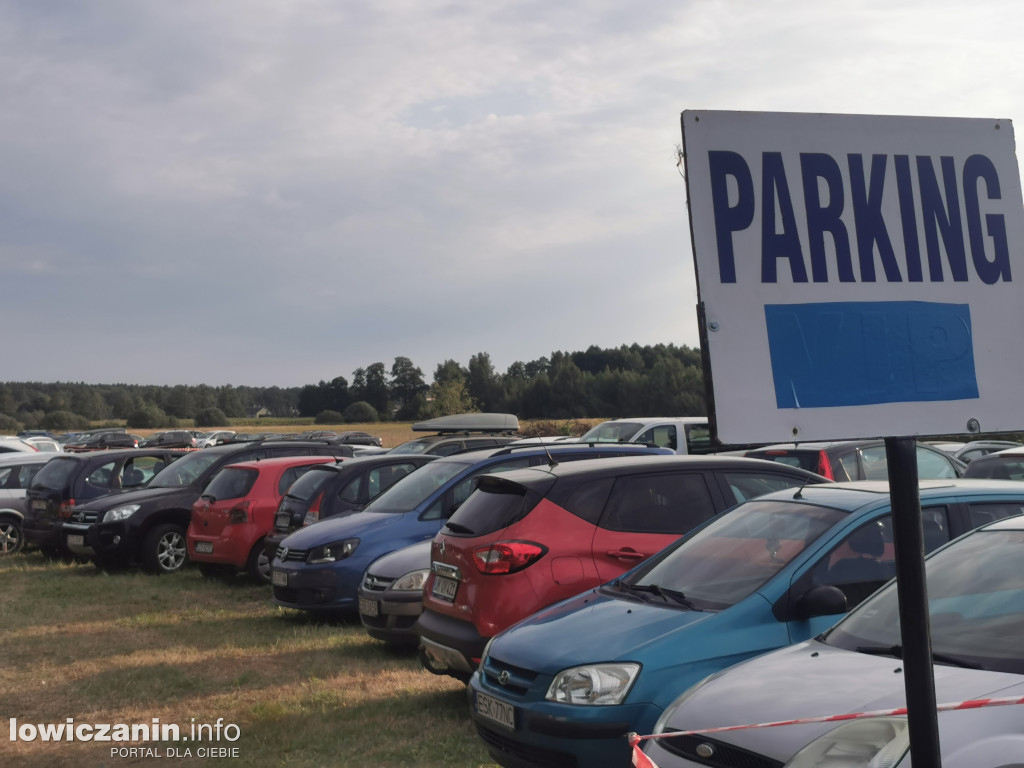 Barwne stoiska Kół Gospodyń Wiejskich na Święcie Gminy Głowno