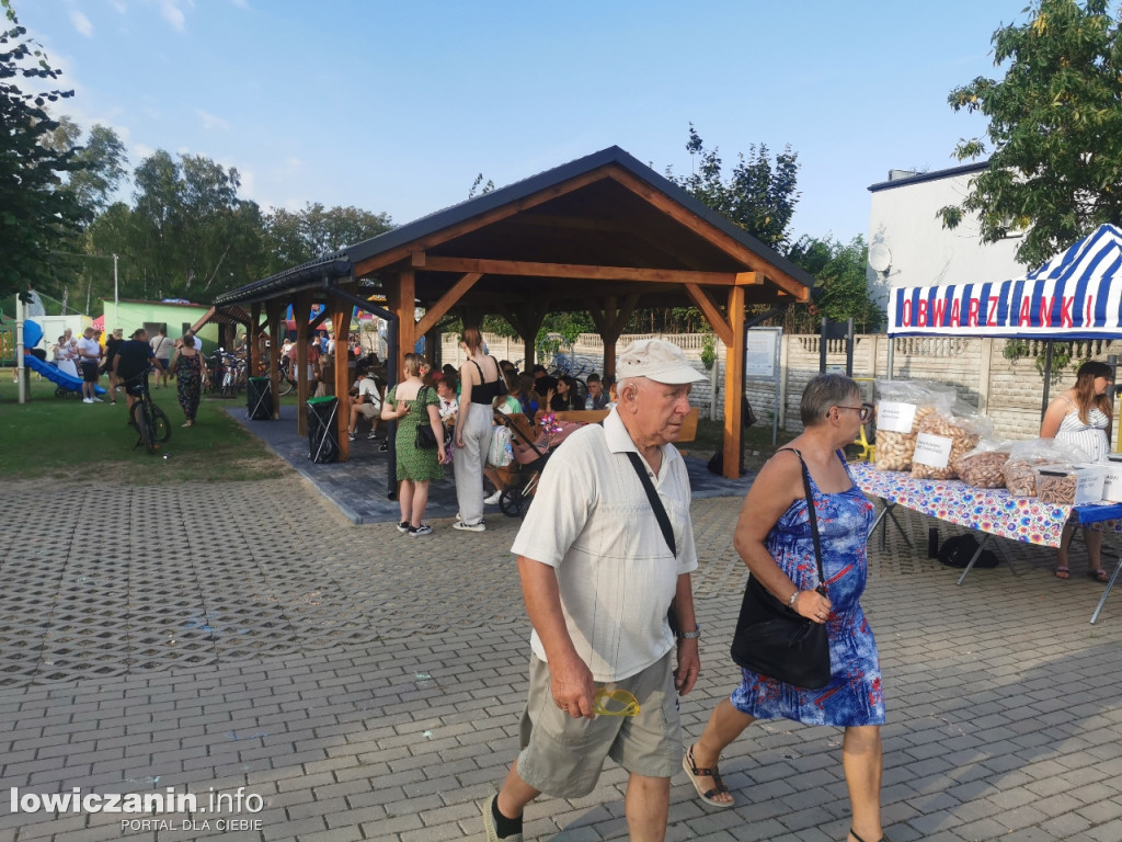 Barwne stoiska Kół Gospodyń Wiejskich na Święcie Gminy Głowno