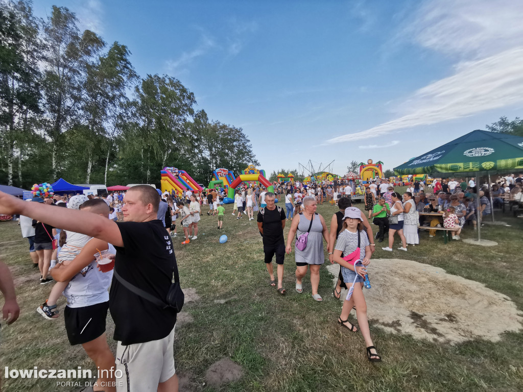 Barwne stoiska Kół Gospodyń Wiejskich na Święcie Gminy Głowno