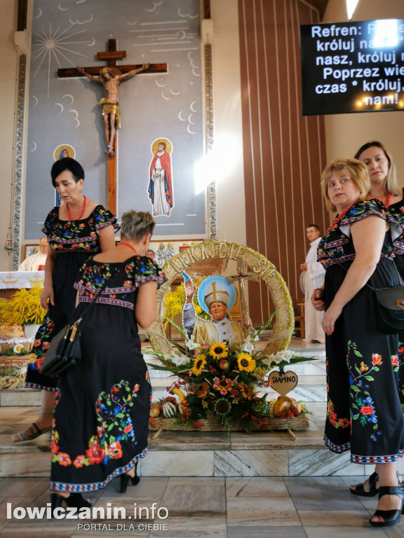 Dożynki w parafii pw. Chrystusa Dobrego Pasterza w Łowiczu.