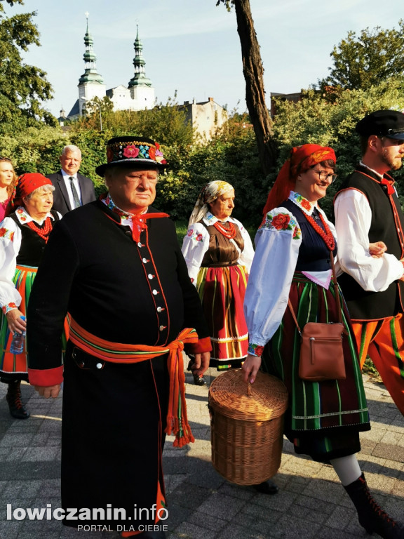 Uroczyste odsłonięcie Gwiozd Łowickich