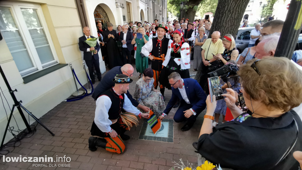 Uroczyste odsłonięcie Gwiozd Łowickich