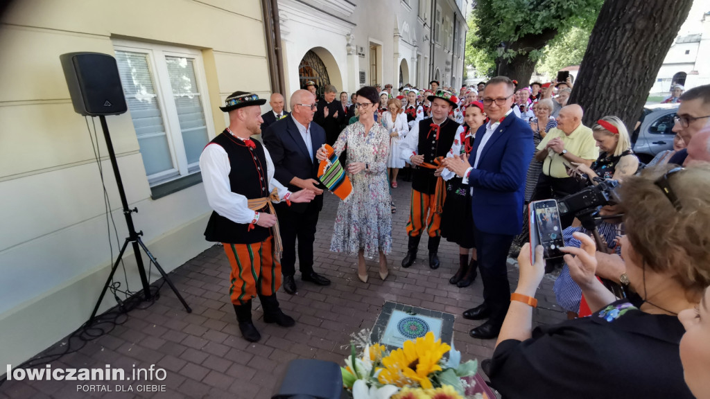 Uroczyste odsłonięcie Gwiozd Łowickich