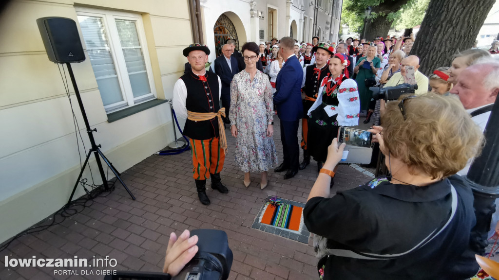 Uroczyste odsłonięcie Gwiozd Łowickich