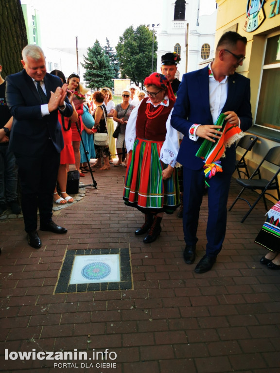 Uroczyste odsłonięcie Gwiozd Łowickich