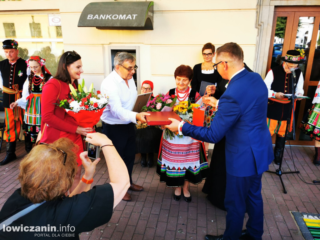 Uroczyste odsłonięcie Gwiozd Łowickich