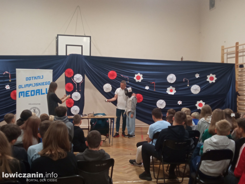 Mistrz Olimpijski odwiedził SP nr 1 w Łowiczu