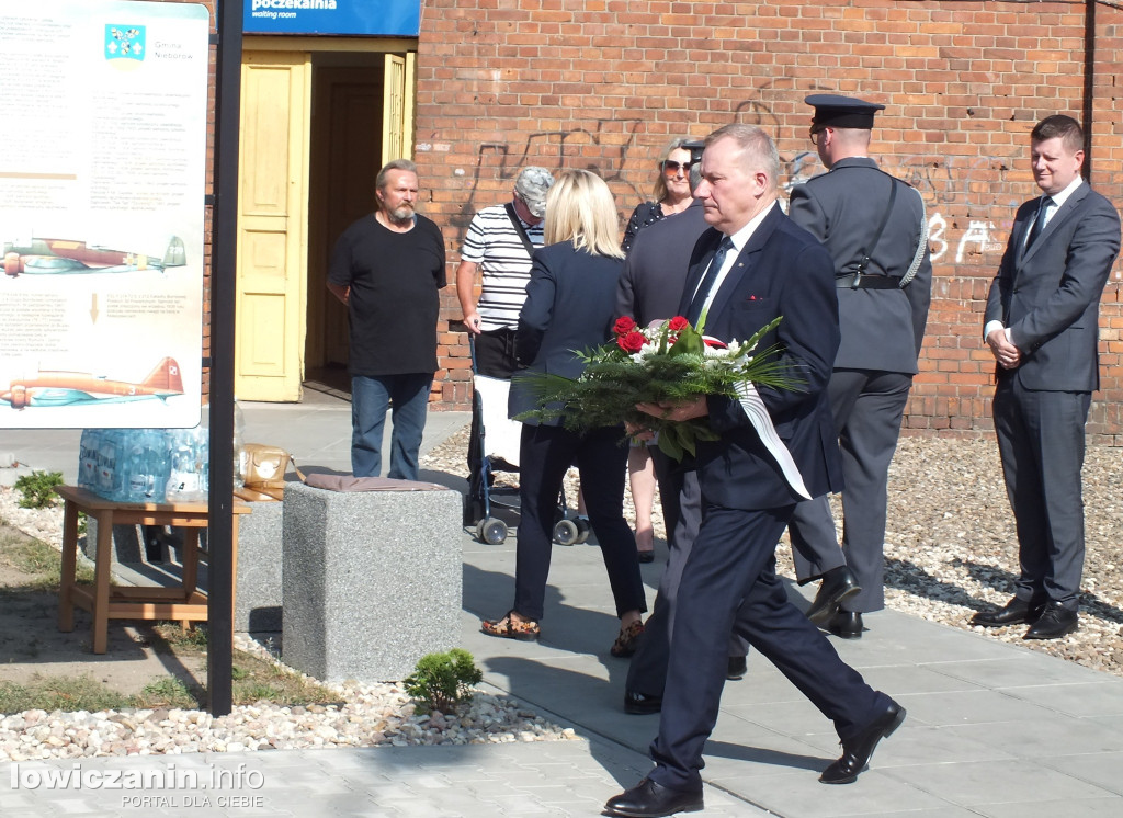 Bełchów. Spotkanie z okazji 125. rocznicy urodzin J. Dąbrowskiego