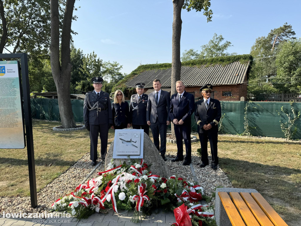Bełchów. Spotkanie z okazji 125. rocznicy urodzin J. Dąbrowskiego