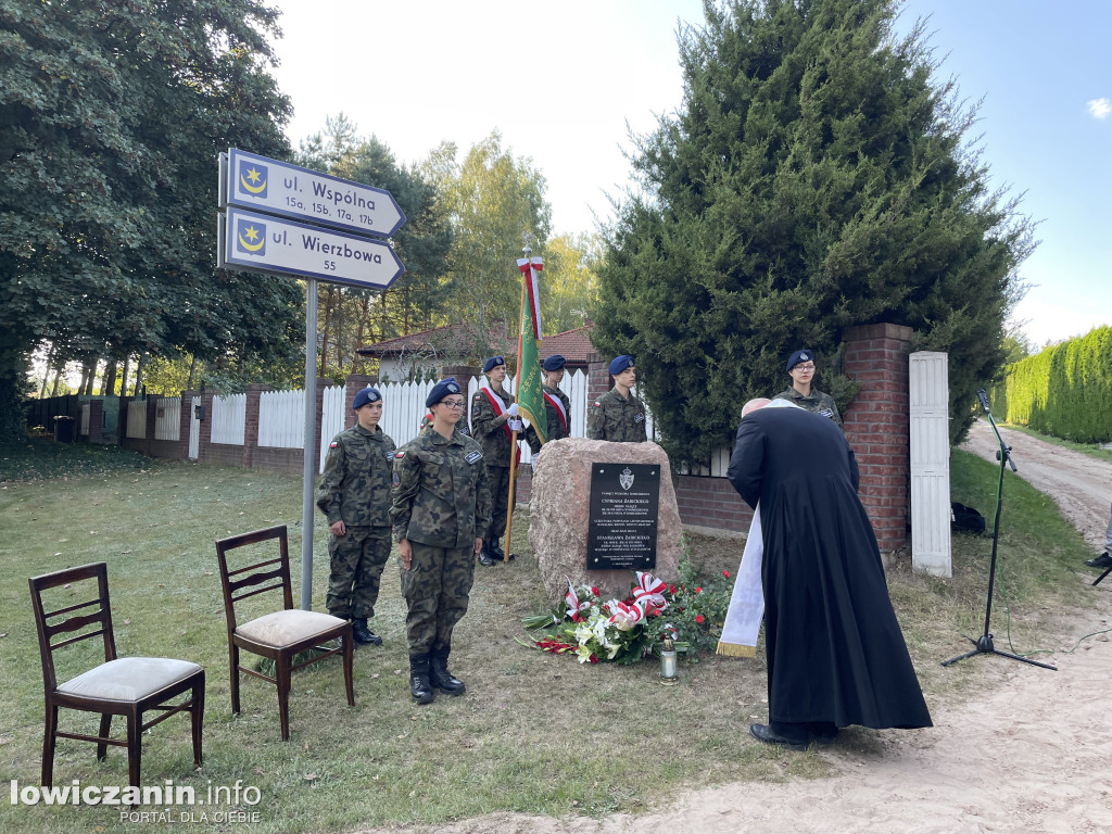 Dobieszków upamiętnił powstańców pomnikiem