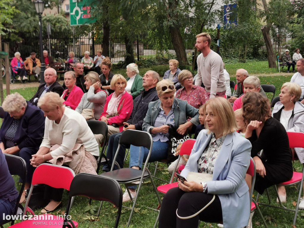 Na ludową nutę przy baszcie w Łowiczu