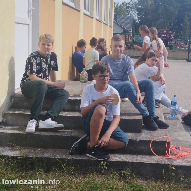 Akcja sprzątania świata w Dąbkowicach