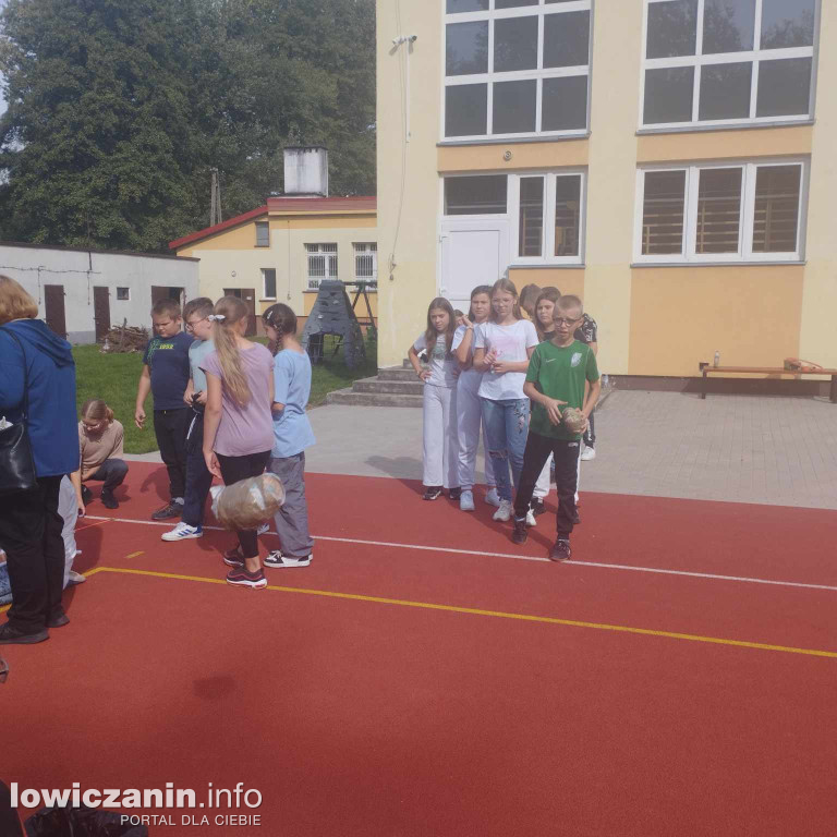 Akcja sprzątania świata w Dąbkowicach