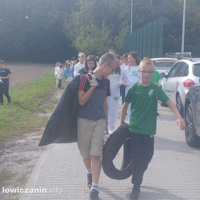 Akcja sprzątania świata w Dąbkowicach