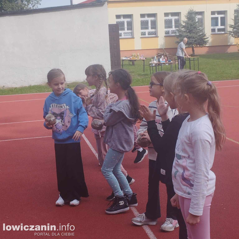 Akcja sprzątania świata w Dąbkowicach