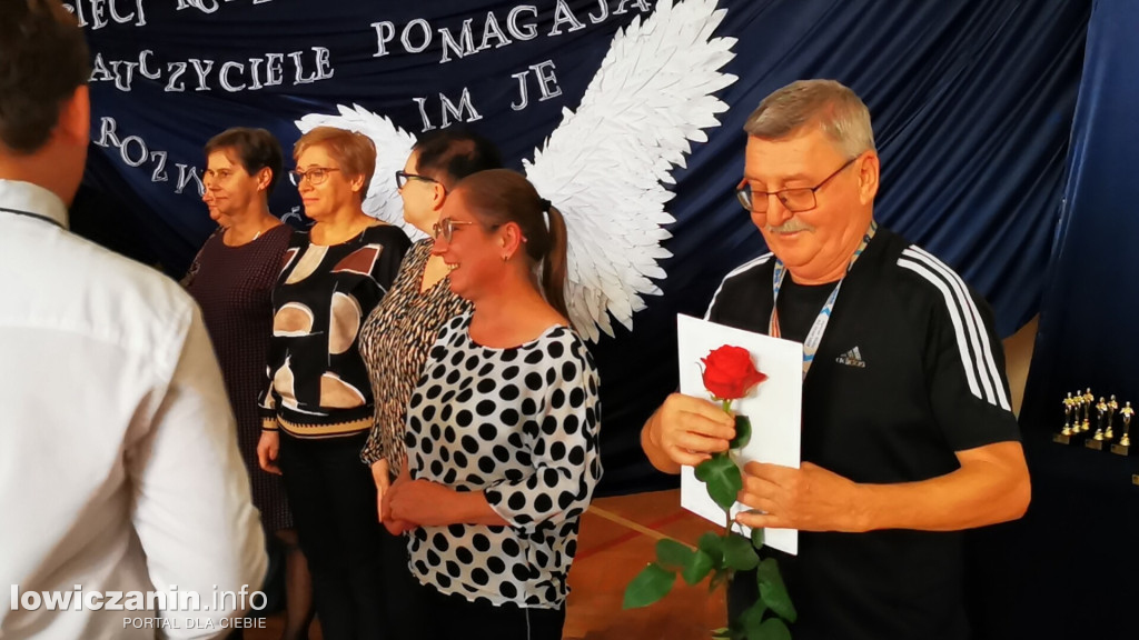 SP1 Łowicz. Uroczystość z okazji Dnia Edukacji Narodowej