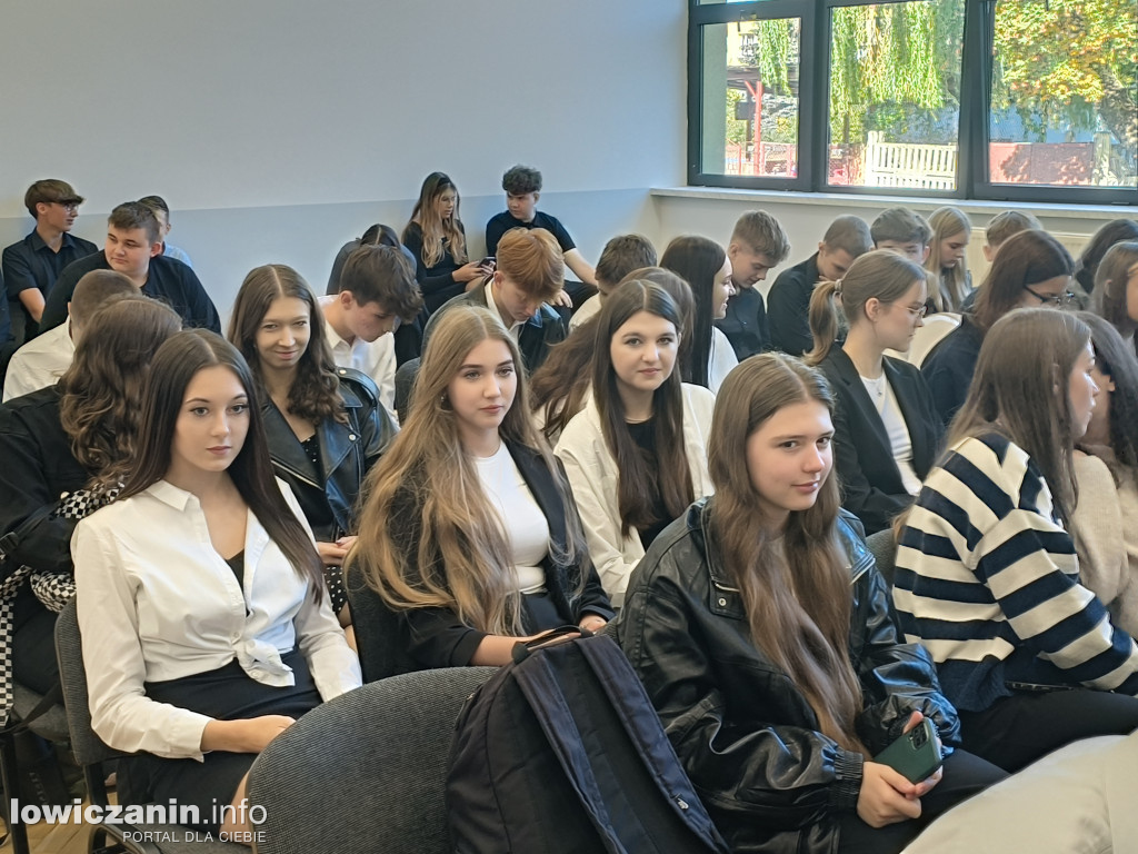 Dzień Edukacji Narodowej 2024 II LO Łowicz