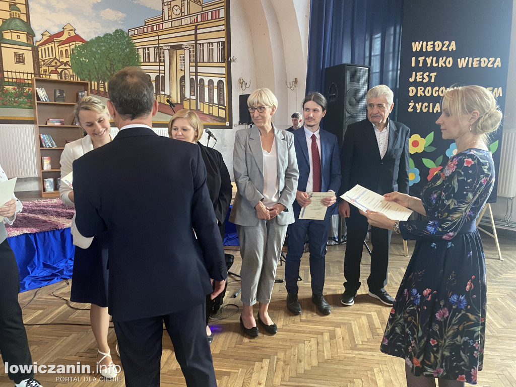  Dzień Edukacji Narodowej w ZST im. 10 Pułku Piechoty w Łowiczu