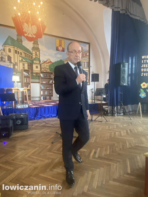  Dzień Edukacji Narodowej w ZST im. 10 Pułku Piechoty w Łowiczu