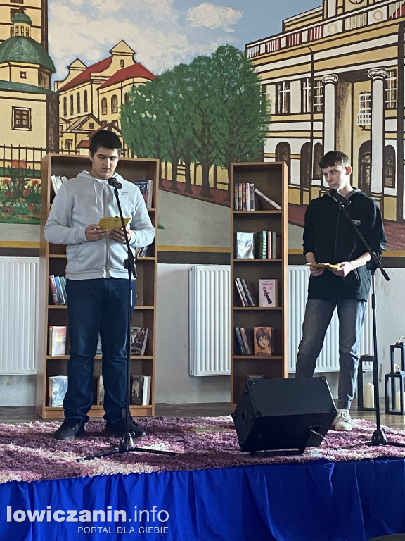  Dzień Edukacji Narodowej w ZST im. 10 Pułku Piechoty w Łowiczu