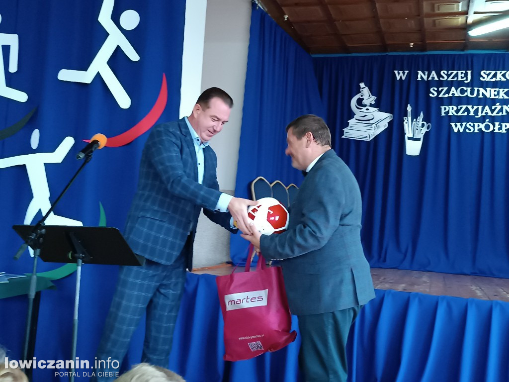 Nowa sala gimnastyczna w Skaratkach