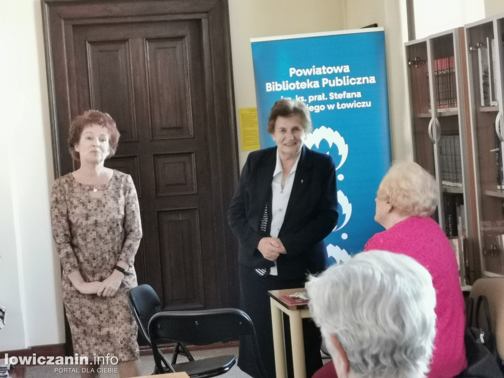 Jesienne wiersze w Bibliotece Powiatowej w Łowiczu