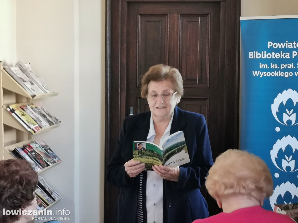 Jesienne wiersze w Bibliotece Powiatowej w Łowiczu
