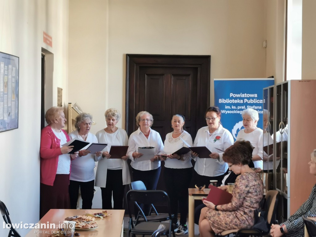 Jesienne wiersze w Bibliotece Powiatowej w Łowiczu