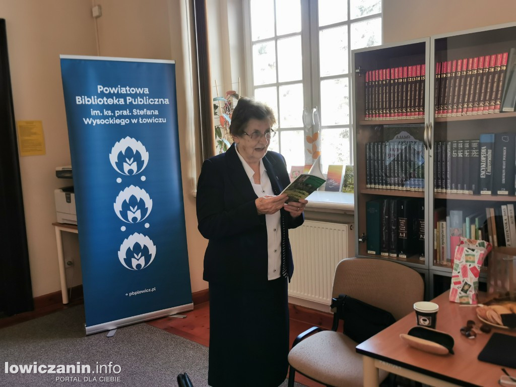 Jesienne wiersze w Bibliotece Powiatowej w Łowiczu