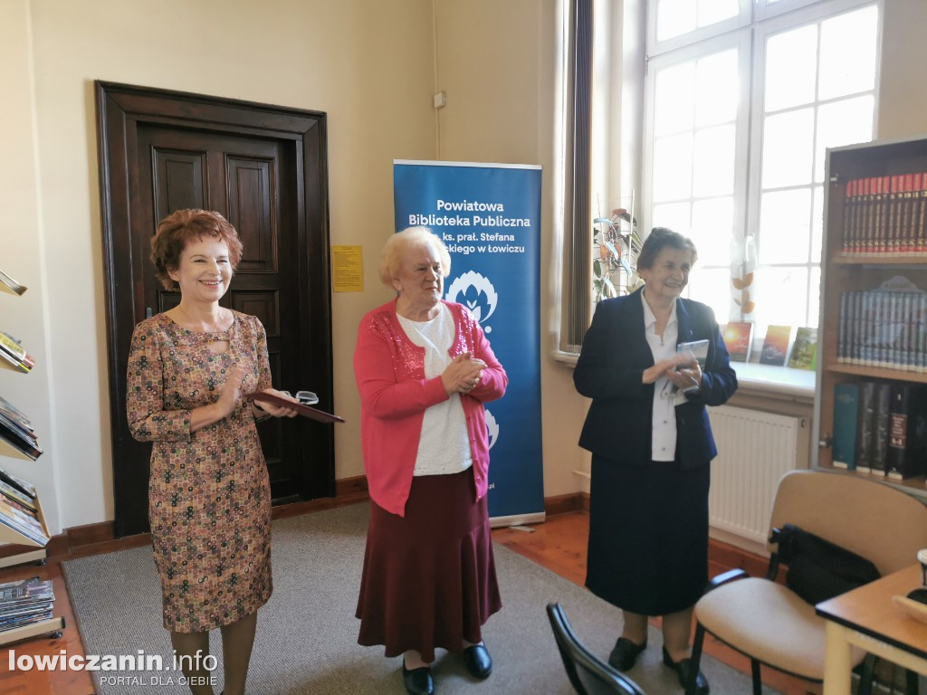 Jesienne wiersze w Bibliotece Powiatowej w Łowiczu