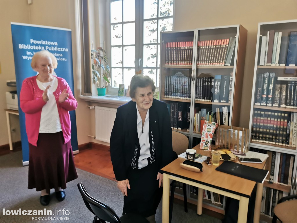 Jesienne wiersze w Bibliotece Powiatowej w Łowiczu