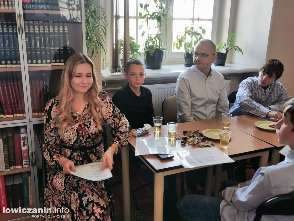 Jesienne wiersze w Bibliotece Powiatowej w Łowiczu