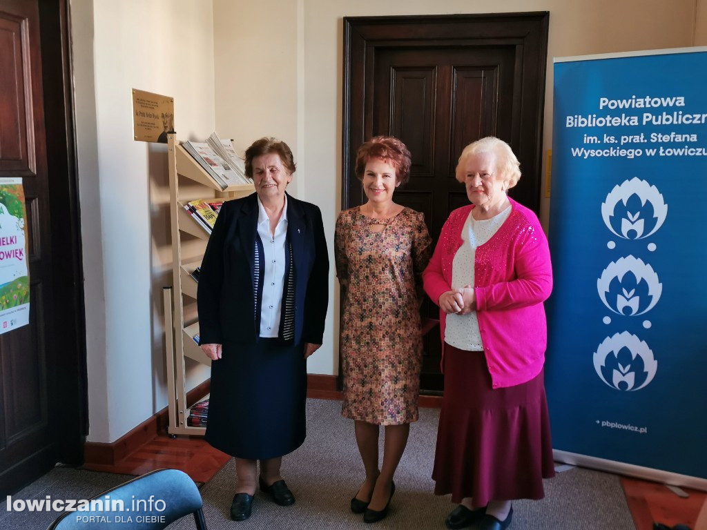 Jesienne wiersze w Bibliotece Powiatowej w Łowiczu