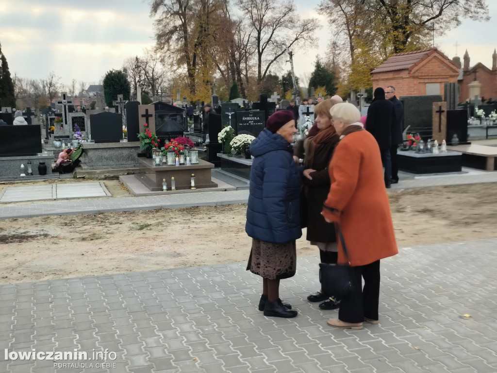 Wszystkich Świętych 2024