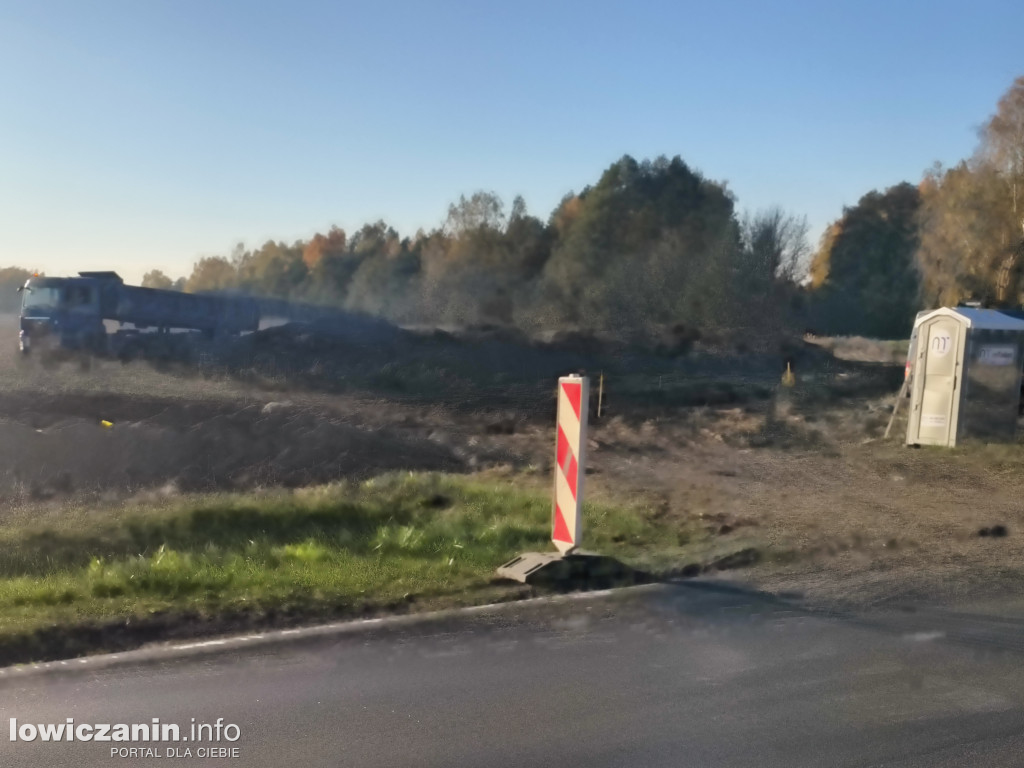 Prace na DW 704, na odcinku od DK14 do Łyszkowic
