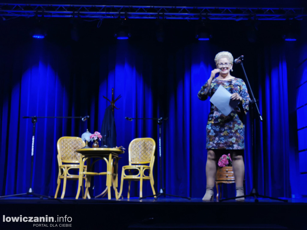 Teatr na zakręcie Uniwersytetu Trzeciego Wieku