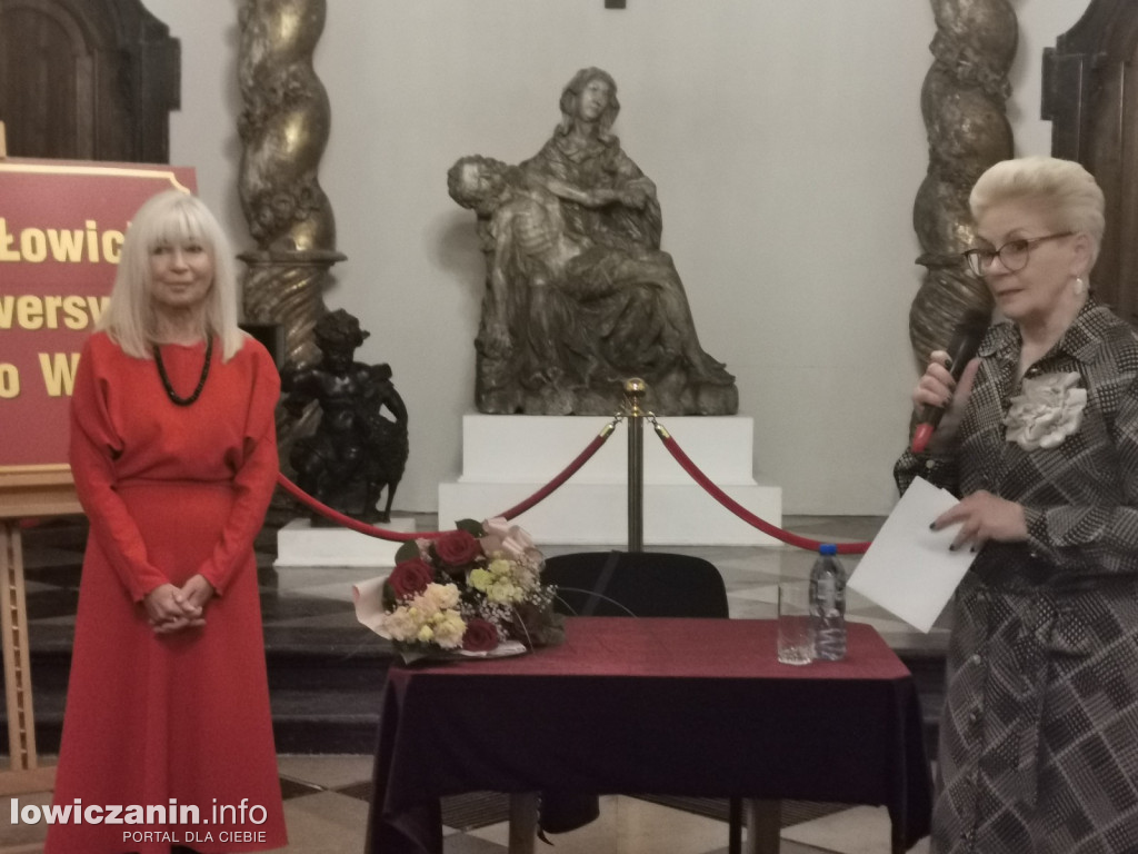 Spotkanie z Anną Marią Wesołowską w łowickim muzeum