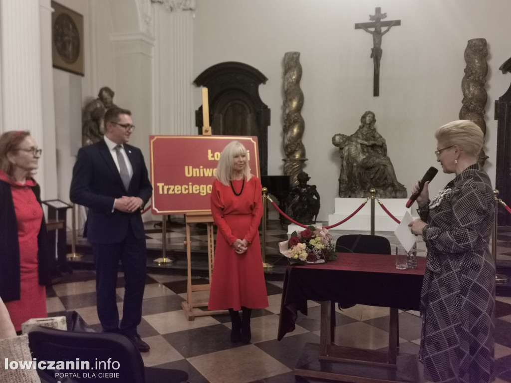 Spotkanie z Anną Marią Wesołowską w łowickim muzeum